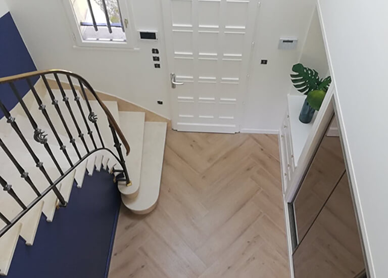 Photos d'une rénovation d'un hall d'entrée