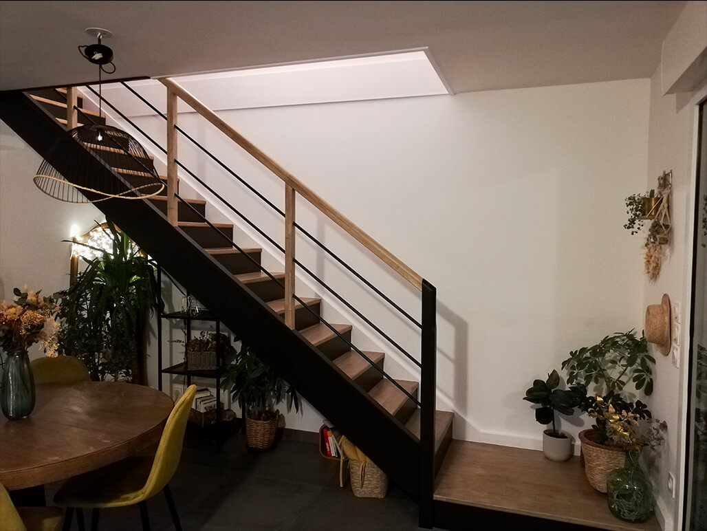 Photos slider d'un escalier rénové avec peinture